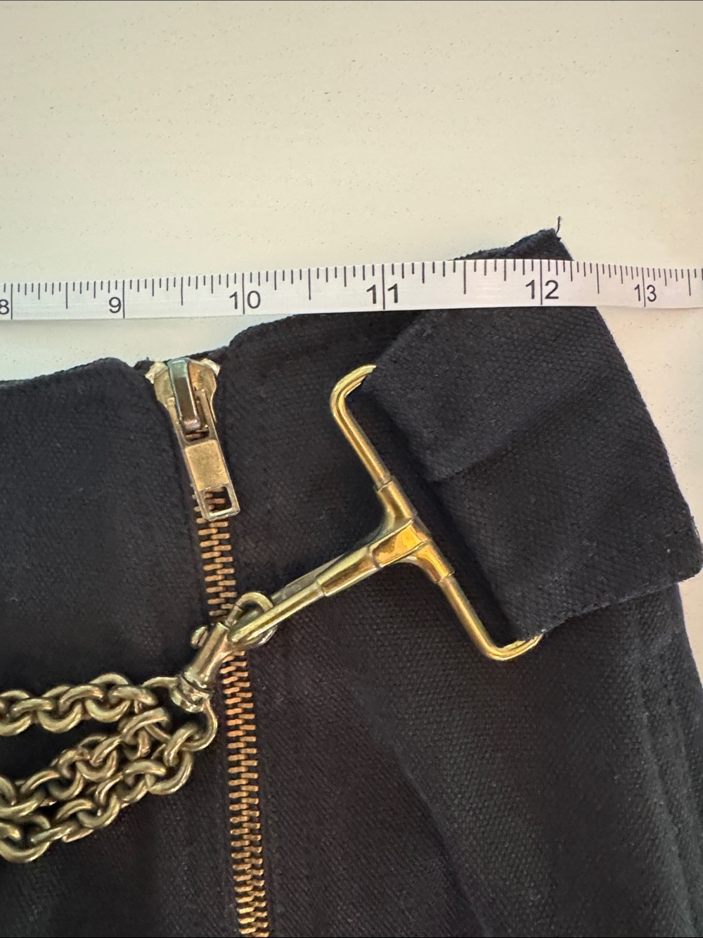 Vintage Donna Karan chain Detail Pencil Skirt Size 0 - Picture 4 of 8